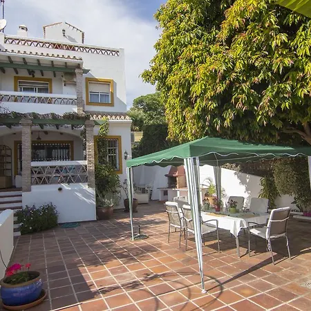 Chalet En Benajarafe